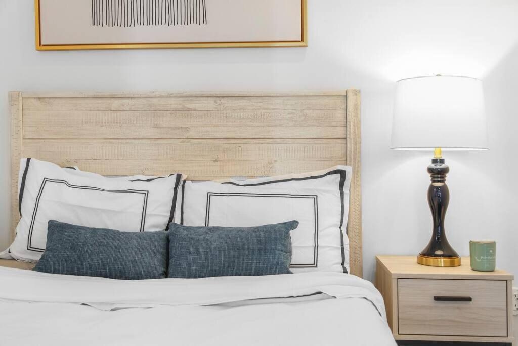 69-5b I Stylish Lower East Side 1br *